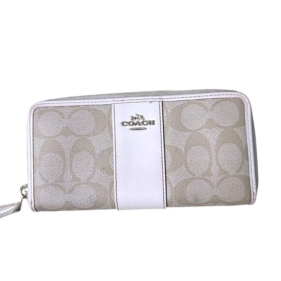 Coach Long Zip Around Wallet in Signature Canvas With Stripe - Picture 1 of 6